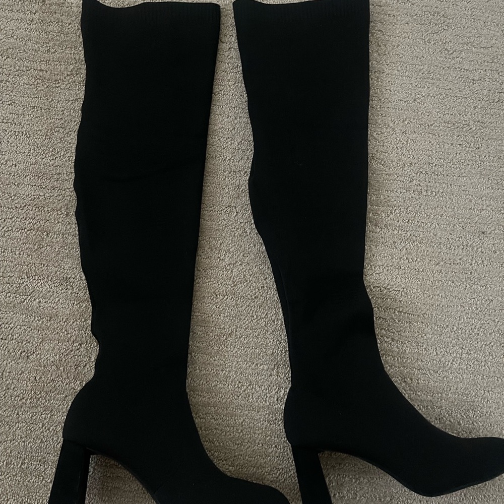 Bershka Women’s Stretch mid-heel XL boots